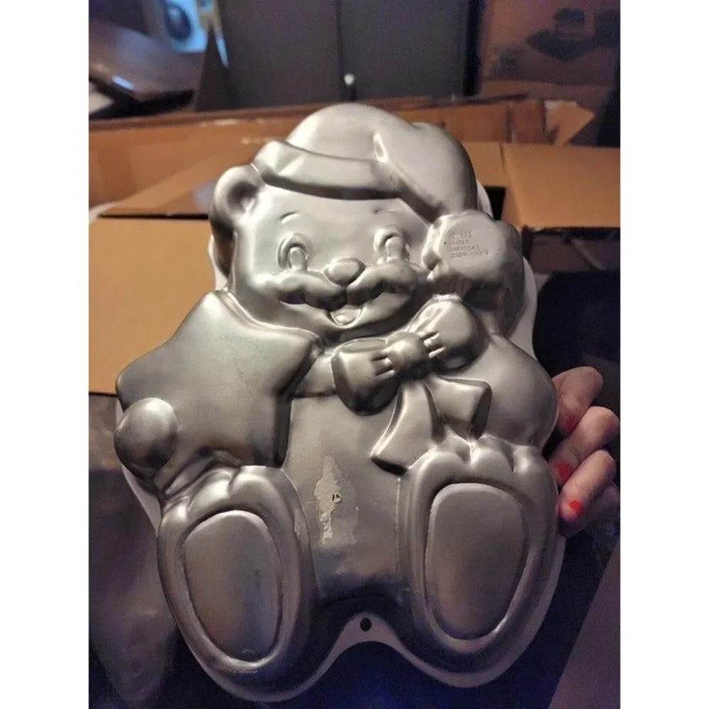 Vintage 1998 Wilton Bear-Y Christmas Cake‎ Pan 2105-3314 Santa Star Bear